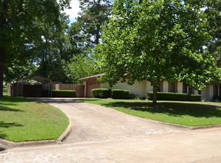 404 Wake Frst, Wake Village, TX 75501