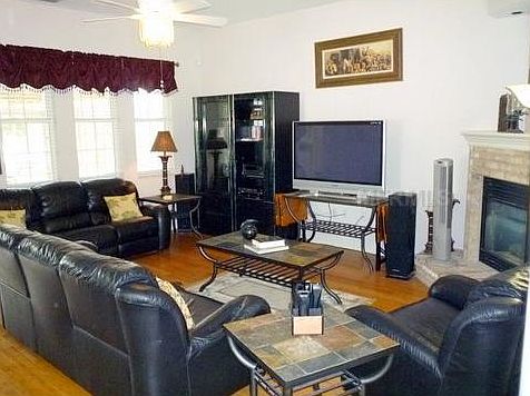 3rd image of 20814 Kine Dr