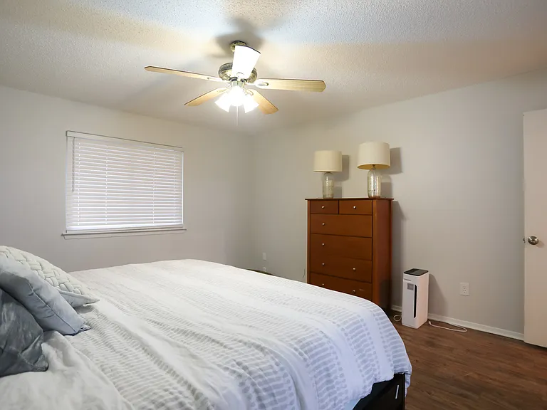 12315 Wycliff Ln — Photo 18