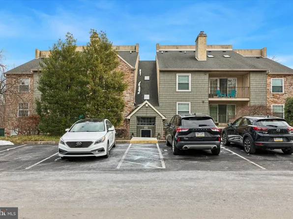 205 Deer Run, Eagleville, PA 19403