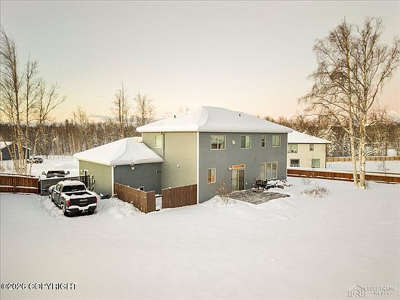 4th image of 1380 N Bloodstone Cir