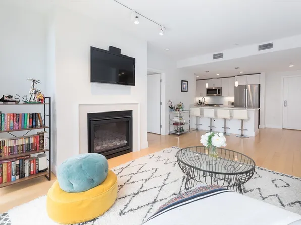 7 Beech St #310, Cambridge, MA 02140