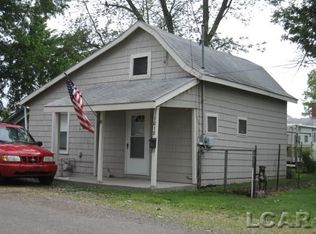 1018 Lowe Ave, Adrian, MI 49221