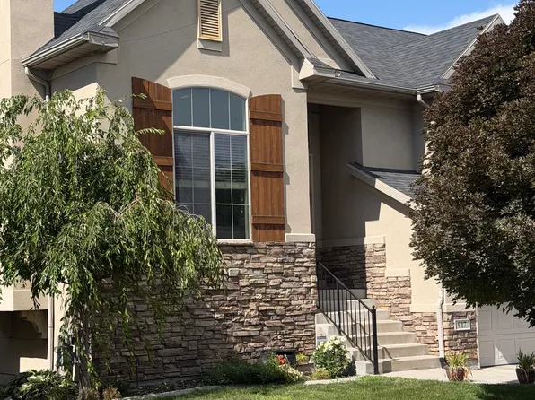 917 E Carson Garden Ln, Salt Lake City, UT 84124