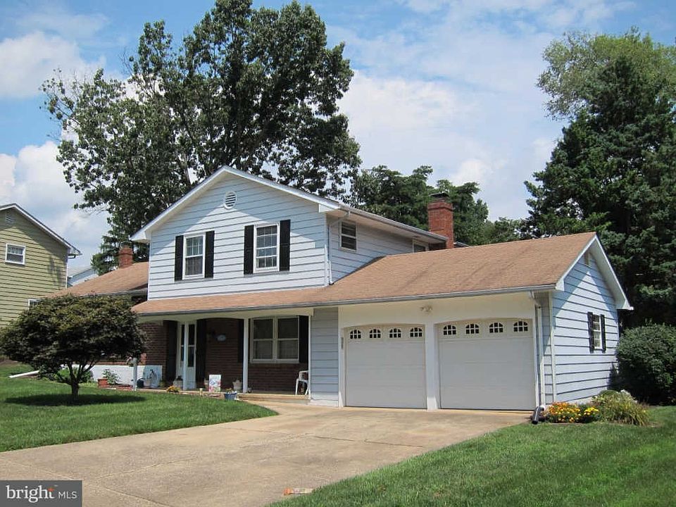 1st image of 3204 Powhatan Dr