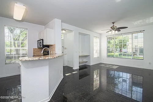 13703 Richmond Park Dr #1603 Photo 1