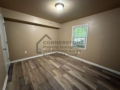 602 Day Ave SW #6 Photo 1