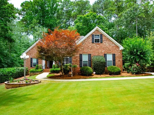 7055 Tara Dr, Villa Rica, GA 30180