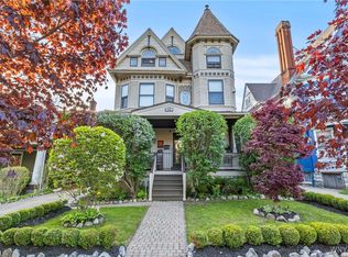 48 Crescent Ave, Buffalo, NY 14214