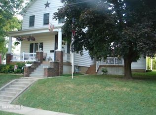 626 W Elk St, Freeport, IL 61032