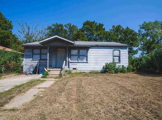 1112 Douglas Rd, Ardmore, OK 73401