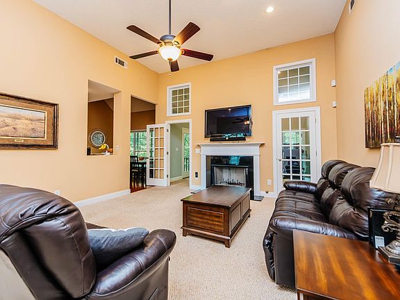5th image of 104 Dogwood Point