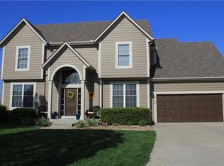 16164 S Norton St, Olathe, KS 66062
