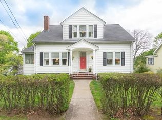 58 Farmcrest Ave, Lexington, MA 02421