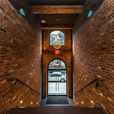 Rented by Nooklyn NYC LLC | media 84