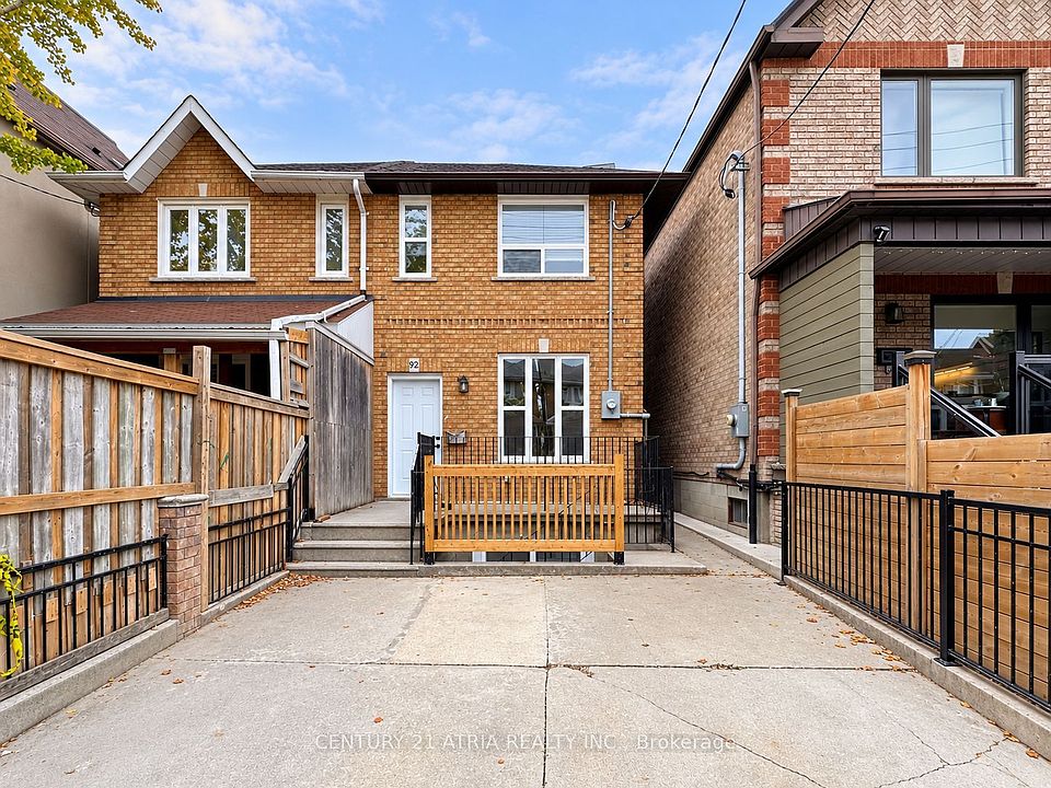 1st image of 92 Lappin Ave