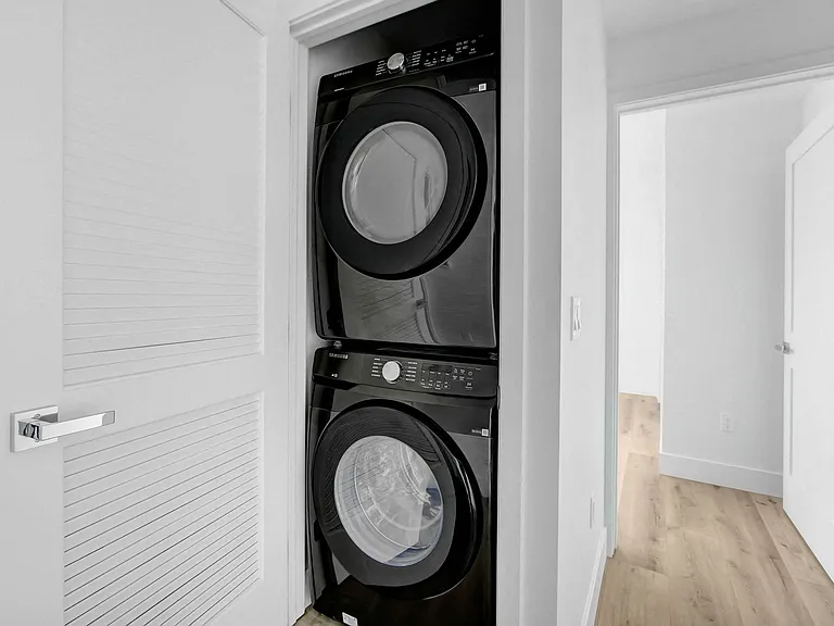 The Bay Apartment Homes — Photo 7