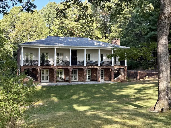 1025 Cumberland Rd, Chattanooga, TN 37419