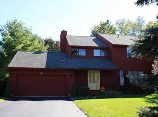 20 Newbridge Cir, Cheshire, CT 06410