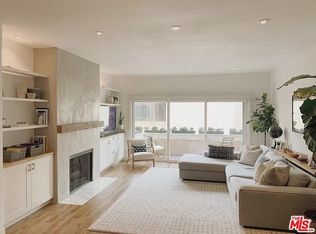 5139 Balboa Blvd Unit 204, Encino, CA 91316