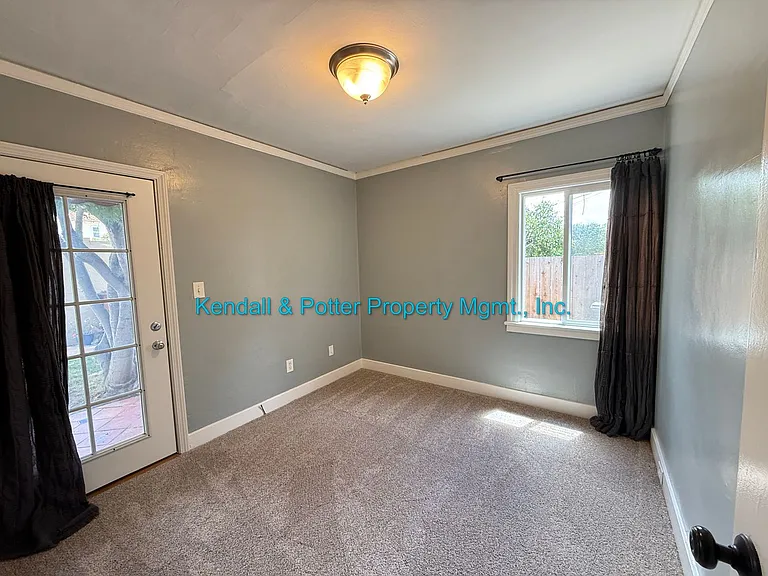 66 Roosevelt St — Photo 16