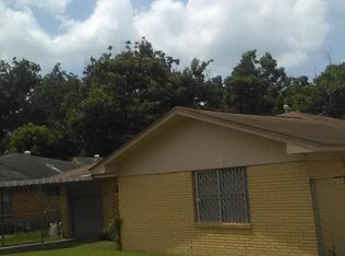 815 E Canino Rd, Houston, TX 77037