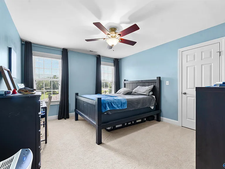 103 Wickerberry Ln — Photo 27