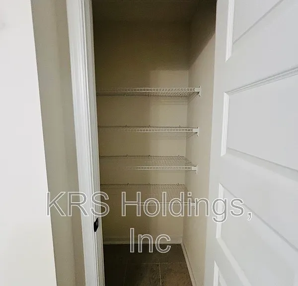 2220 Patrick Dr — Photo 20