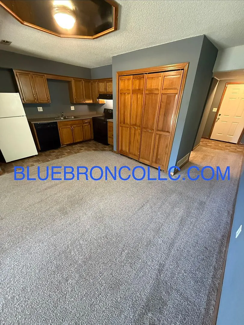 Great unit for a great price, See it today! — Photo 4