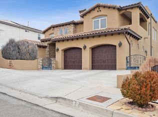 9816 Cameron St NW, Albuquerque, NM 87114