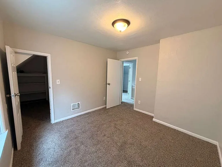 3103 Cottage Ave — Photo 16