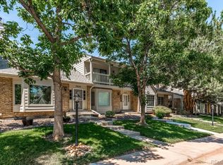 7624 S Cove Cir, Centennial, CO 80122