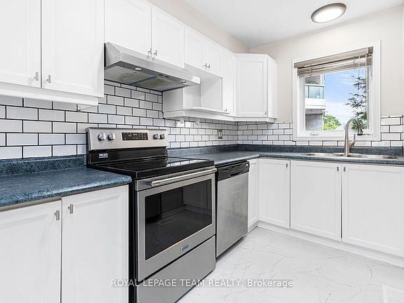 5th image of 395 Bell St S #7