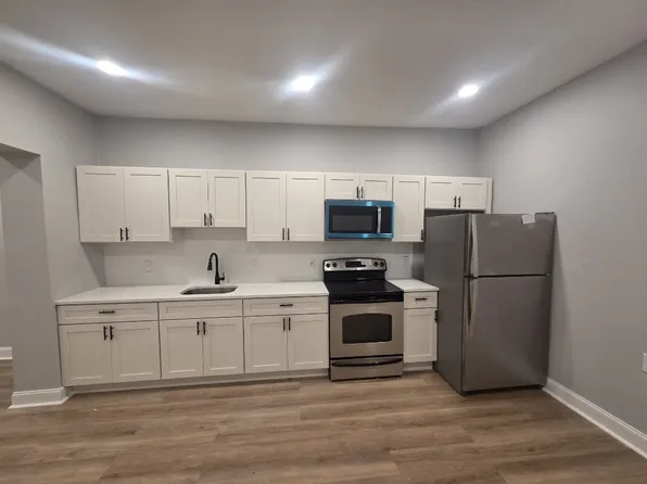 421 N Kenwood Ave, Baltimore, MD 21224
