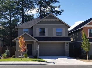 61541 Lorenzo Dr, Bend, OR 97702