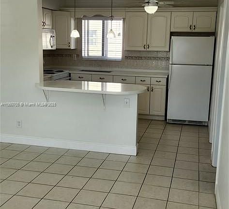 3rd image of 2601 NE 1st St APT 18