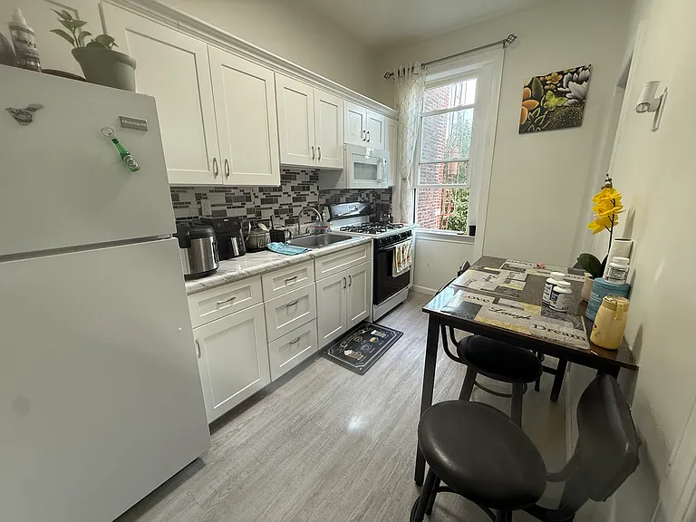2025 New York Ave #2 — Photo 10