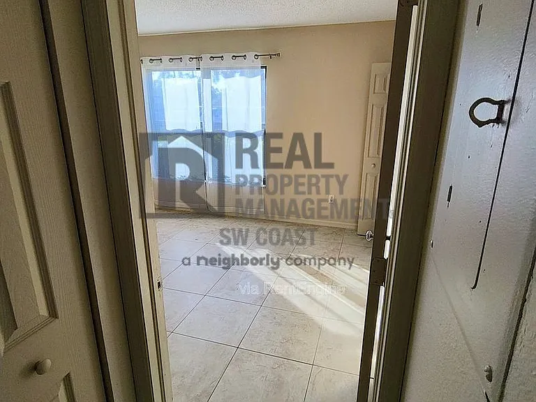12471 McGregor Blvd #10-1 — Photo 10