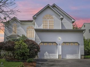 416 Vanderveer Rd, Bridgewater, NJ 08807