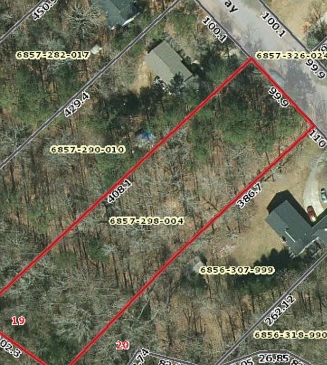 2nd image of 215 Alpine Way