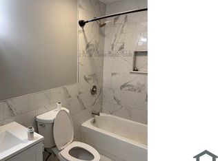 24 Grand St APT 1, Worcester, MA 01610
