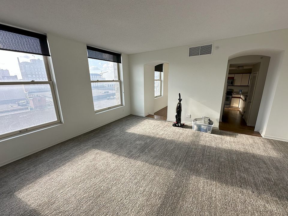 1st image of 100 N 12th St APT 603
