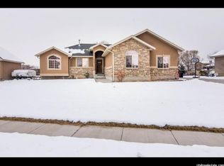 1354 W 1580 N, Clinton, UT 84015