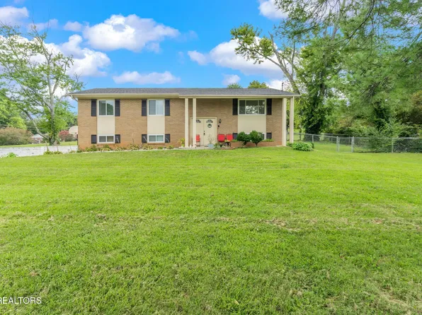 950 Ponder Rd, Knoxville, TN 37923