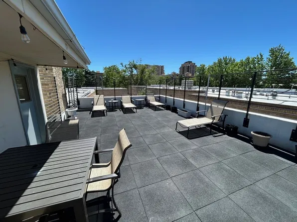 Sherman Arms Apartments