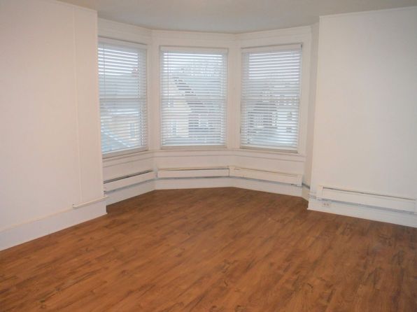 7 Sherman Ave APT 11