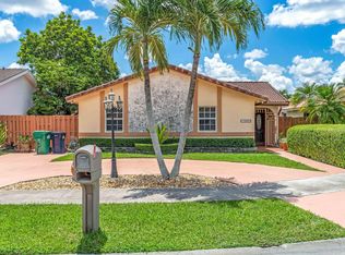 13220 SW 39th Ter, Miami, FL 33175