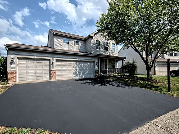 2nd image of 2141 Bluemist Dr
