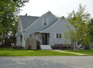 3090 W Cedar Rd, Pickrell, NE 68422