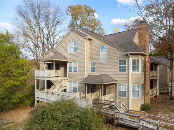 6020 Gray Gate Ln APT E, Charlotte, NC 28210